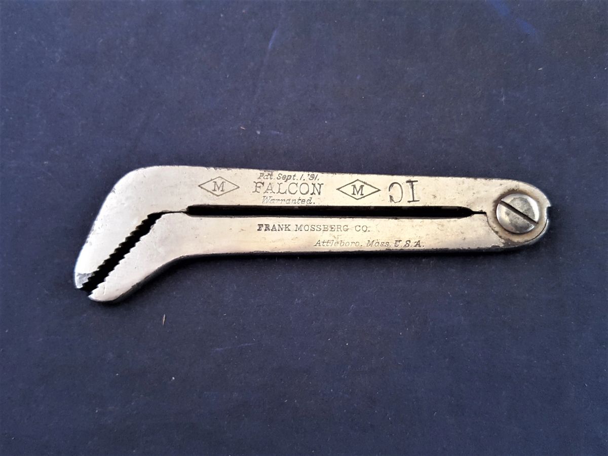 Frank Mossberg Co., Patented “FALCON” Combination Wrench 22102005